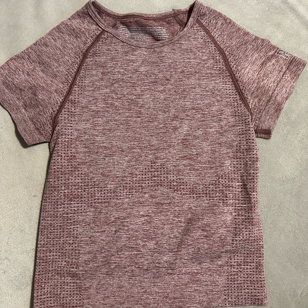 VS pink athletic top (fits like lulu)